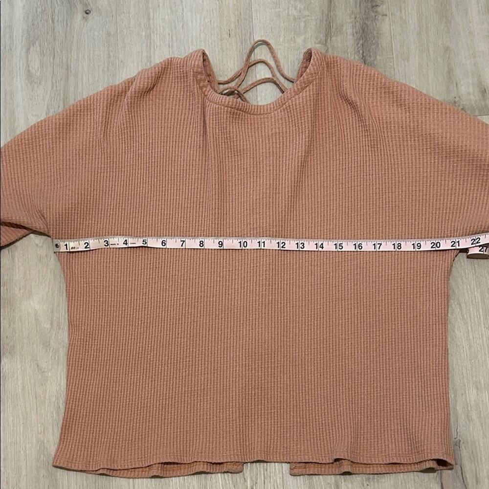 Storia Ribbed Long Sleeve Top in Peach M - Picture 7 of 7
